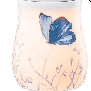 Scentsy Free To Fly Butterfly Wax Warmer